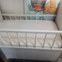 تخت وسرویس کودک کشودار به همراه خوشخواب