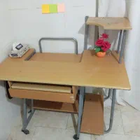 میز کامپیوتر