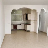 ۷۰متر۱خواب طبقه اول( پلیس روبروی باغ موزه)
