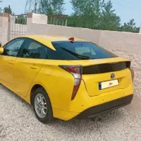 تاکسی تویوتا پریوس فرودگاه