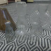 چند عدد گلدان