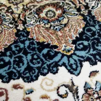 فرش ۷۰۰ شانه
