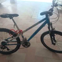 دوچرخه آساک دوچرخ