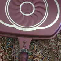ماهی تابه و ظروف منزل