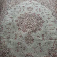 فرش کرمی دوازده متری