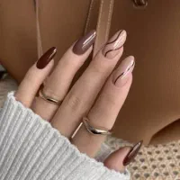 مدل برای کاشت ناخن و ترمیم