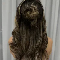 رنگ مو|خدمات آرایشگری و زیبایی|شیروان (خراسان), |دیوار