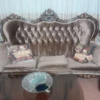 مبل و میز ناهارخوری