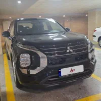 اوتلندر 2023 m line
