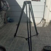 سه پایه فیلم برداری