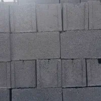 بلوک ۳۵ در ۱۷ ته خالی زیر قیمت