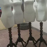 مانکن پایه چوبی