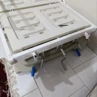 تخت بیمارستانی