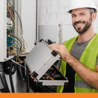 برقکار ساختمان