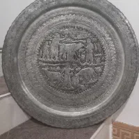 مجمعه قدیمی مسی قلم زنی و ساعت کوکی قدیمی