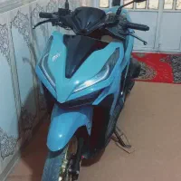 موتورسیکلت کلیک هیلدا