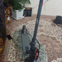 اسکوتر برقی تمیز