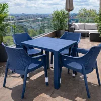 میز و صندلی ناهارخوری پلاستیکی تیارا ۴/ تهران نواب