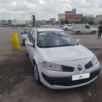 مگان اتومات۲۰۰۰