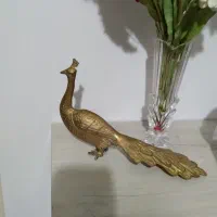 مجسمه برنجی طاووس