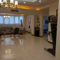 ۱۷۰متر/۳خوابه/طبقه اول/۳سال ساخت