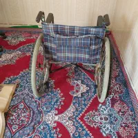 یک ویلچر خوب وتمیز