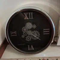 ساعت دیواری دو موتوره در حد نو