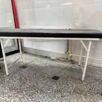 تخت معاینه