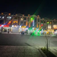 فاز۸/ اجاره ۹۰ متر مغازه تجاری با بهترین لوکیشن