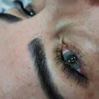 اکستنشن و لیفت و لمینت مژه