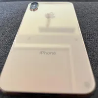 اپل iPhone XS با حافظهٔ ۲۵۶ گیگابایت