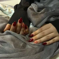 خدمات ناخن در پاداد