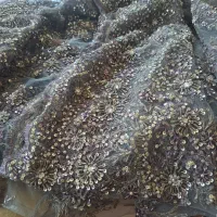 پارچه کار شده طوسی ومشکی