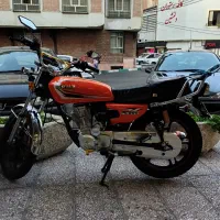 هندا ۲۰۰ همتاز