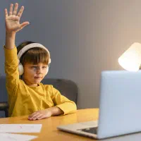 تخفیف پنجاه درصدی دوره آیلتس