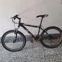 فروش یک دستگاه دوچرخه28