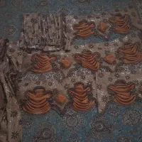 روی پرده با کناره های پرده