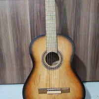 گیتار Novice کاملا نو