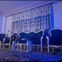 مبل سلطنتی ۷ نفره .همراه با میز عسلی طرح کله شیری