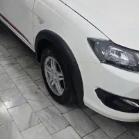 کوییک جی ایکس ار سفید قرمز کنسول وسط پاور