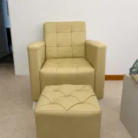 میز ناخن  و صندلی پدیکور