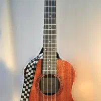 Ukulele یوکللی سایز تنور برند Aklot