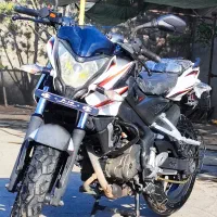 باجاج پالس 200