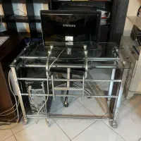 میز شیشه ای کامپیوتر