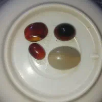 چهار عدد نگین