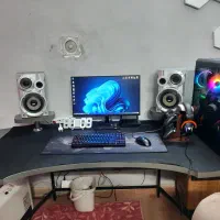 میز کامپیوتر