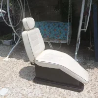 صندلی آرایشگاه در حد نو