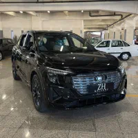 آئودی Q5 تیپ ۴ (فول) ۲۰۲۵