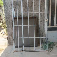 حفاظ در و پنجره