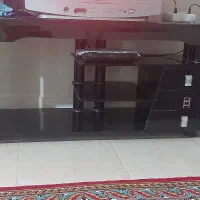 میز تی وی شیشه ای